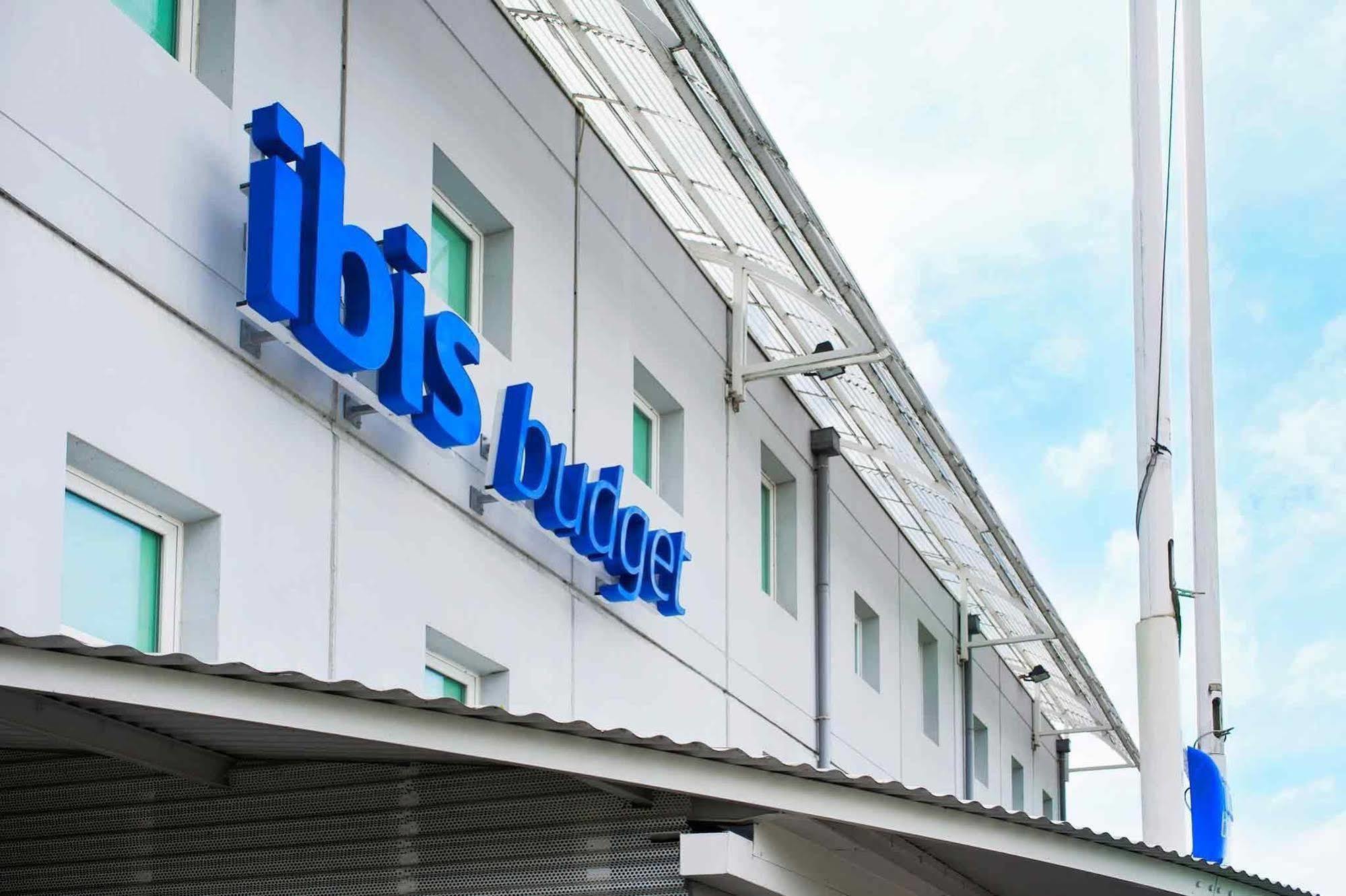 Ibis Budget Orgeval Екстериор снимка